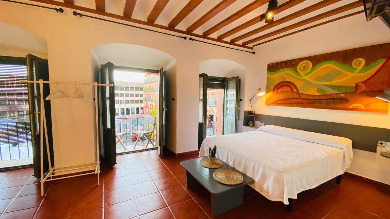 Hostel Plaza Mayor Corredera Cordoba Exterior photo